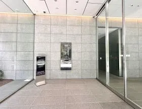 PMO西新橋の外観