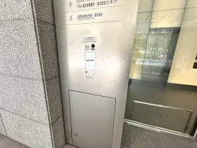 PMO西新橋の外観