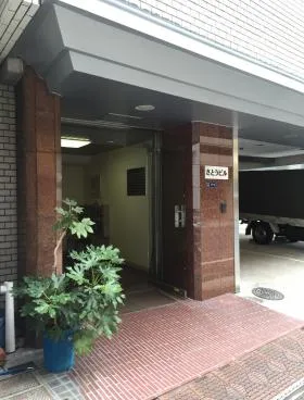 さとうビルB館の外観