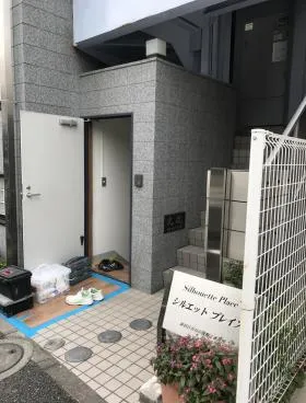 シルエットプレイスの外観