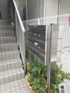 シルエットプレイスの外観