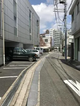 ヤマキ電気本社ビルの外観