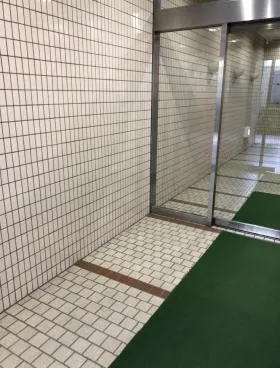 芝浜ビルの外観