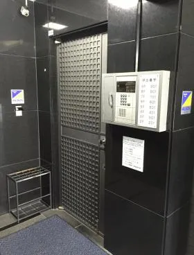 KSJビルの外観