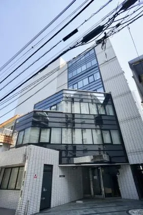 MHビルの外観