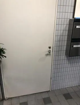 MIビルの外観