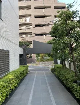 ジョイヒルズ南平台の外観