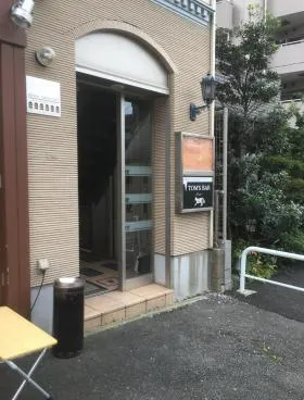 ニューケイクレセントの外観