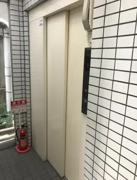 中羽ビルの外観