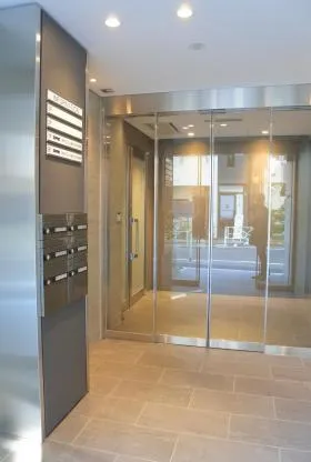 千駄ヶ谷ファーストの外観