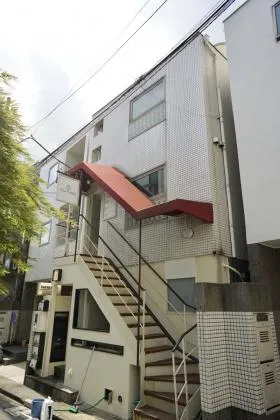 ガレリア原宿の外観