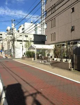 YMビルの外観