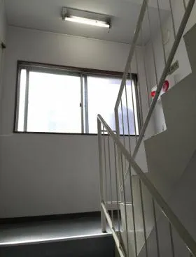 三橋ビルの外観