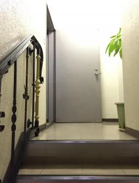 L‘TIA OFFICE YOYOGIビルの外観