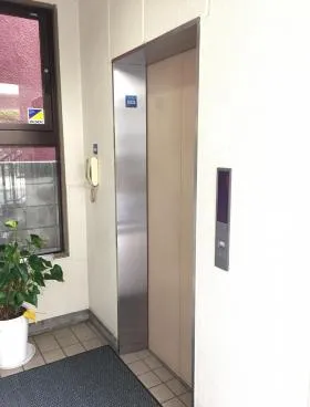 代官山eNビルの外観