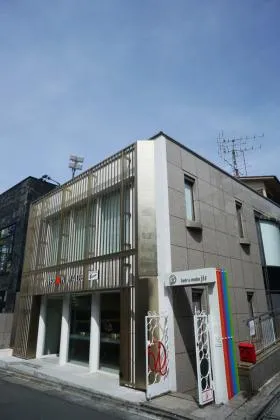 CALLET原宿ビルの外観