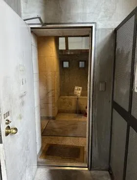 HOLON池尻ビルの外観