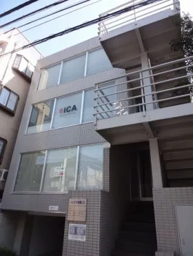 ハイテク本郷ビルの外観