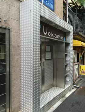 クレストヨシエイの外観