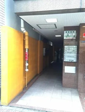 セブンビルの外観