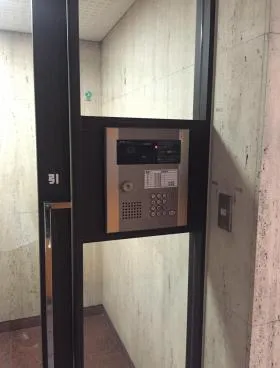 セブンビルの外観