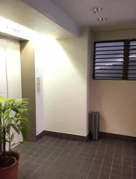 佐久間ビルの外観