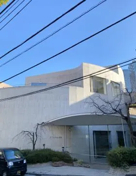 アンフィニ赤坂ビルの外観