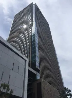 グランフロント大阪タワーCの外観