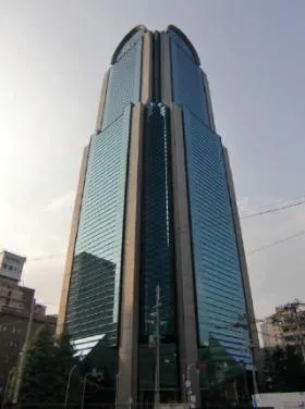 ピアスタワーの外観