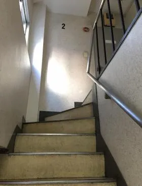 三崎信愛ビルの外観