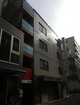 さかえビルの外観
