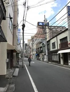 鈴木ビルの外観
