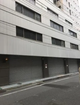 共同ビル(上野)の外観