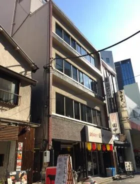 影山ビルの外観