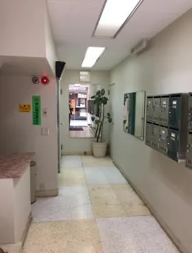 影山ビルの外観