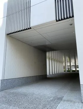 猿楽町SSビルの外観