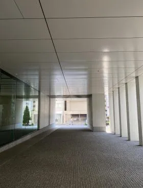 猿楽町SSビルの外観
