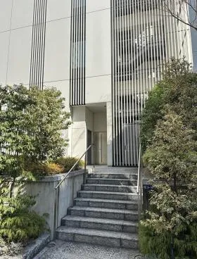 猿楽町SSビルの外観