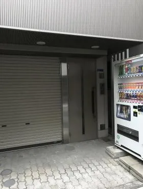 YOKOOビルの外観