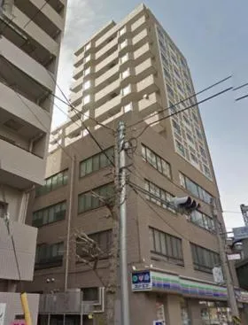 アクロスビルの外観
