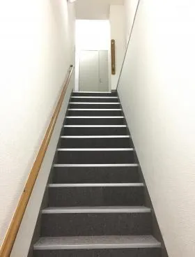 升本ビルの外観