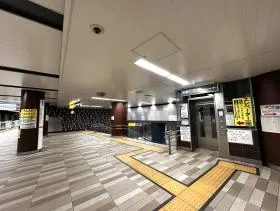 神保町駅