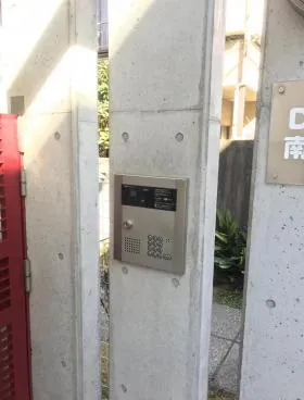 ドム南青山ビルの外観