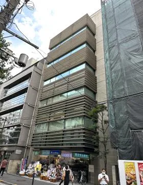 一番町ビルヂング(旧一番町弘和ビル)の外観