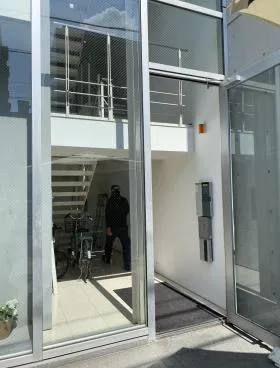 原宿OMビルの外観