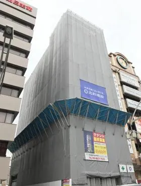 旧上野オークラビルの外観