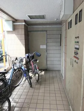 レガーロ新御徒町の外観