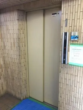 宮﨑ビルの外観