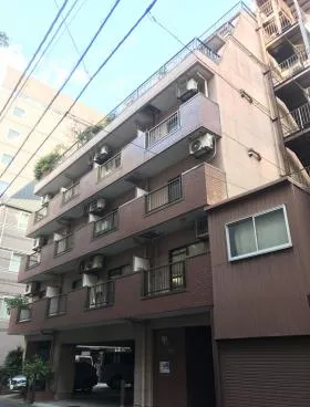 メゾンド平和田ビルの外観