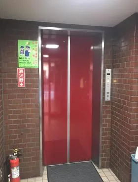 メゾンド平和田ビルの外観